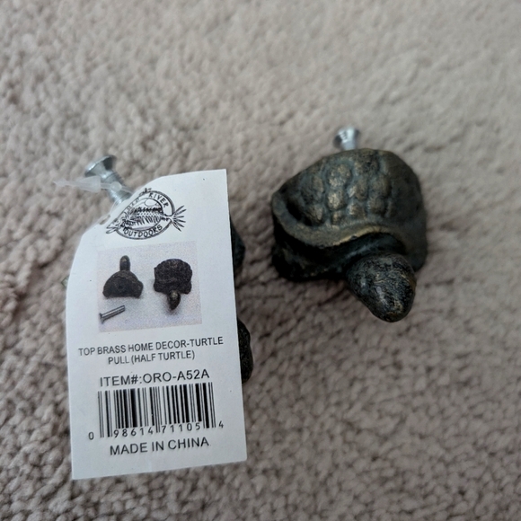 Heavy Cast Iron Turtle Cabinet Knobs - Picture 1 of 2